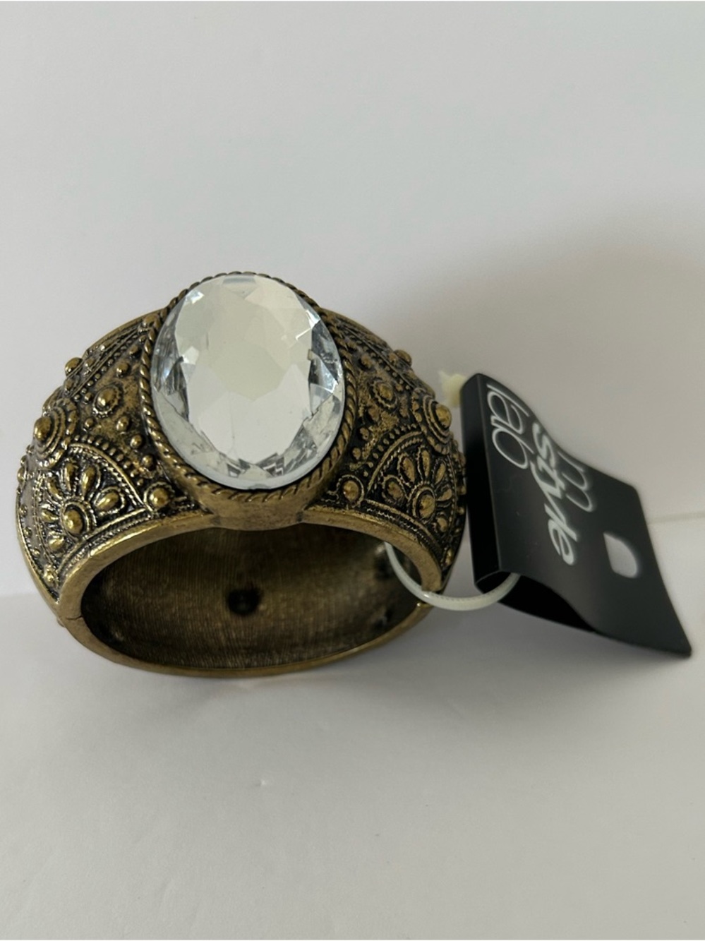 Antique Vintage-Style Hinged Bangle Bracelet by Topshop MStyleLab ‘M Style Lab’